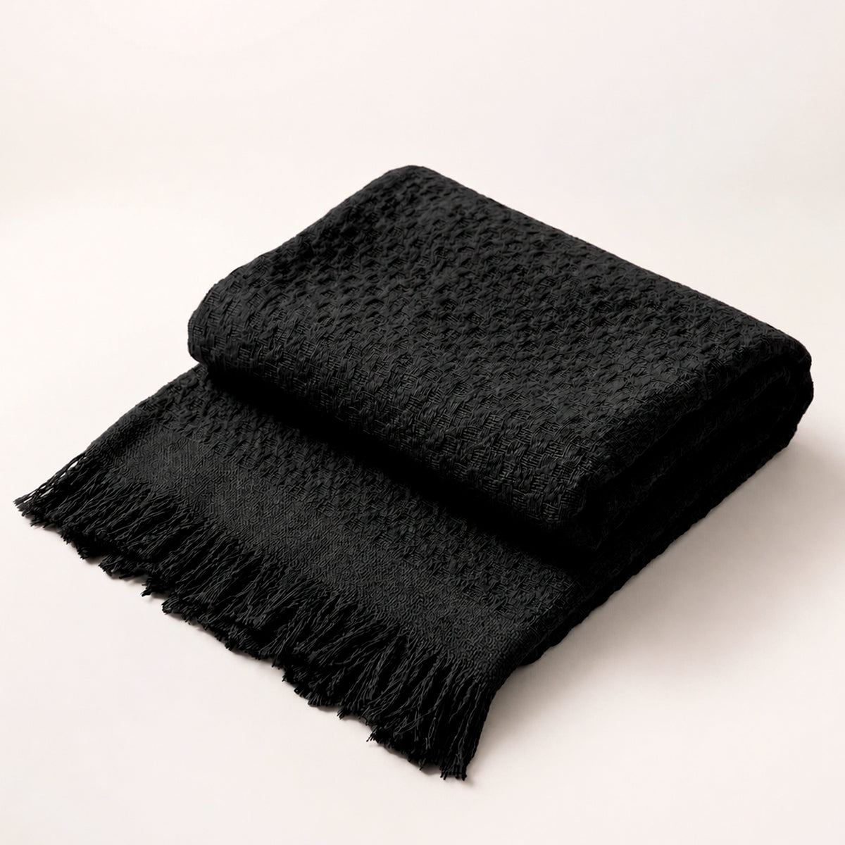 101-MAS-00BA-P0 - Preto - fundo off white