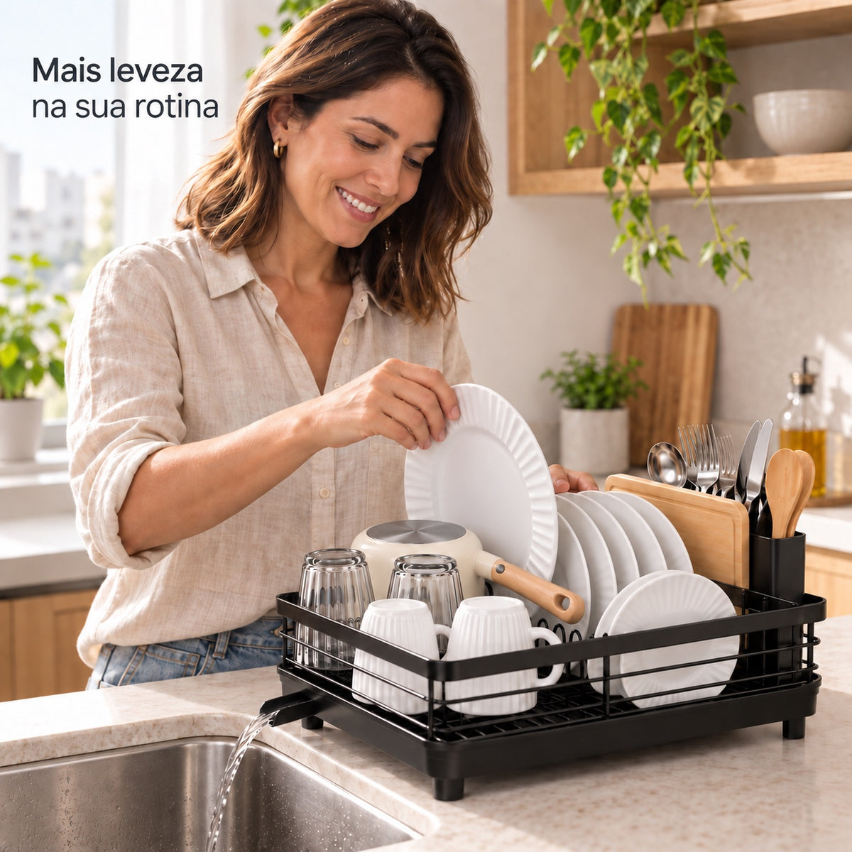 Escorredor Decolab ESC50 preto — rotina com panela